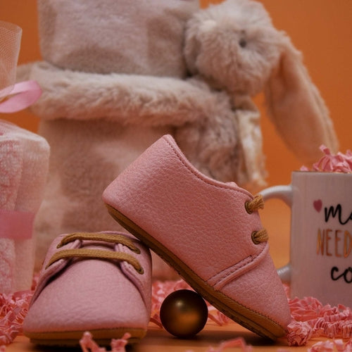 Hellobox cadeau pour nouveau-né avec couverture pour bébé et peluche (17 pièces)